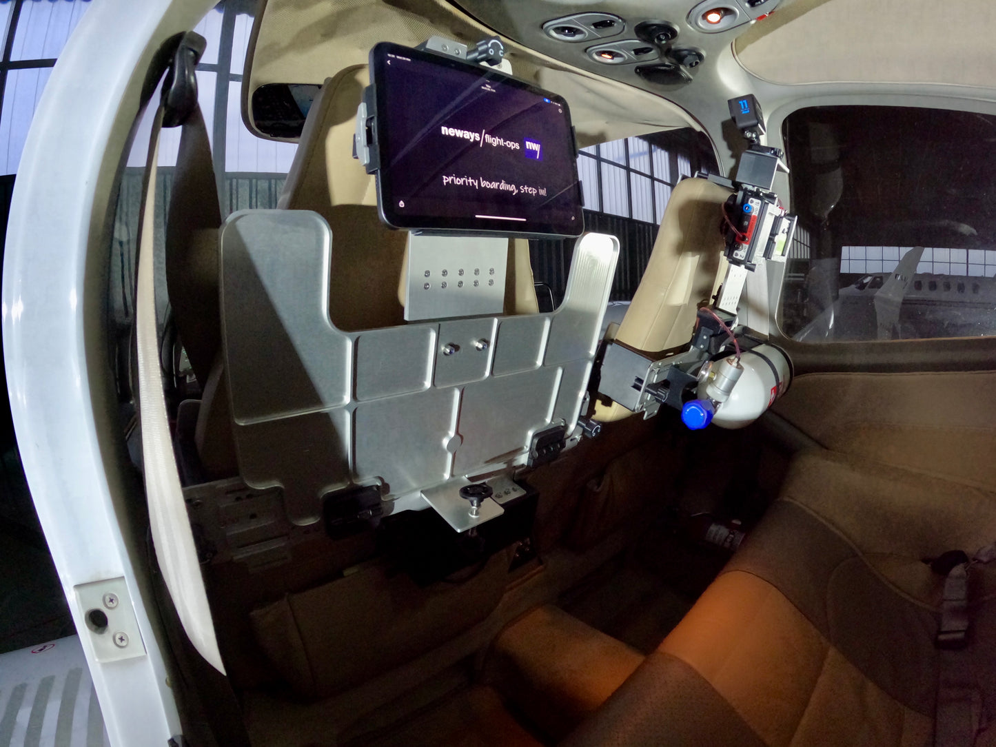 Majestic Business seat holder-universal aircraft seat backrest extension